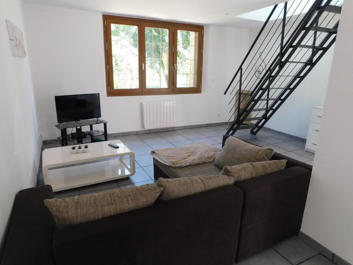 Bienvenue Chez Nous Apartment Fontenay-sur-Eure Екстериор снимка